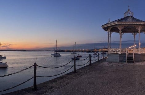 Pier