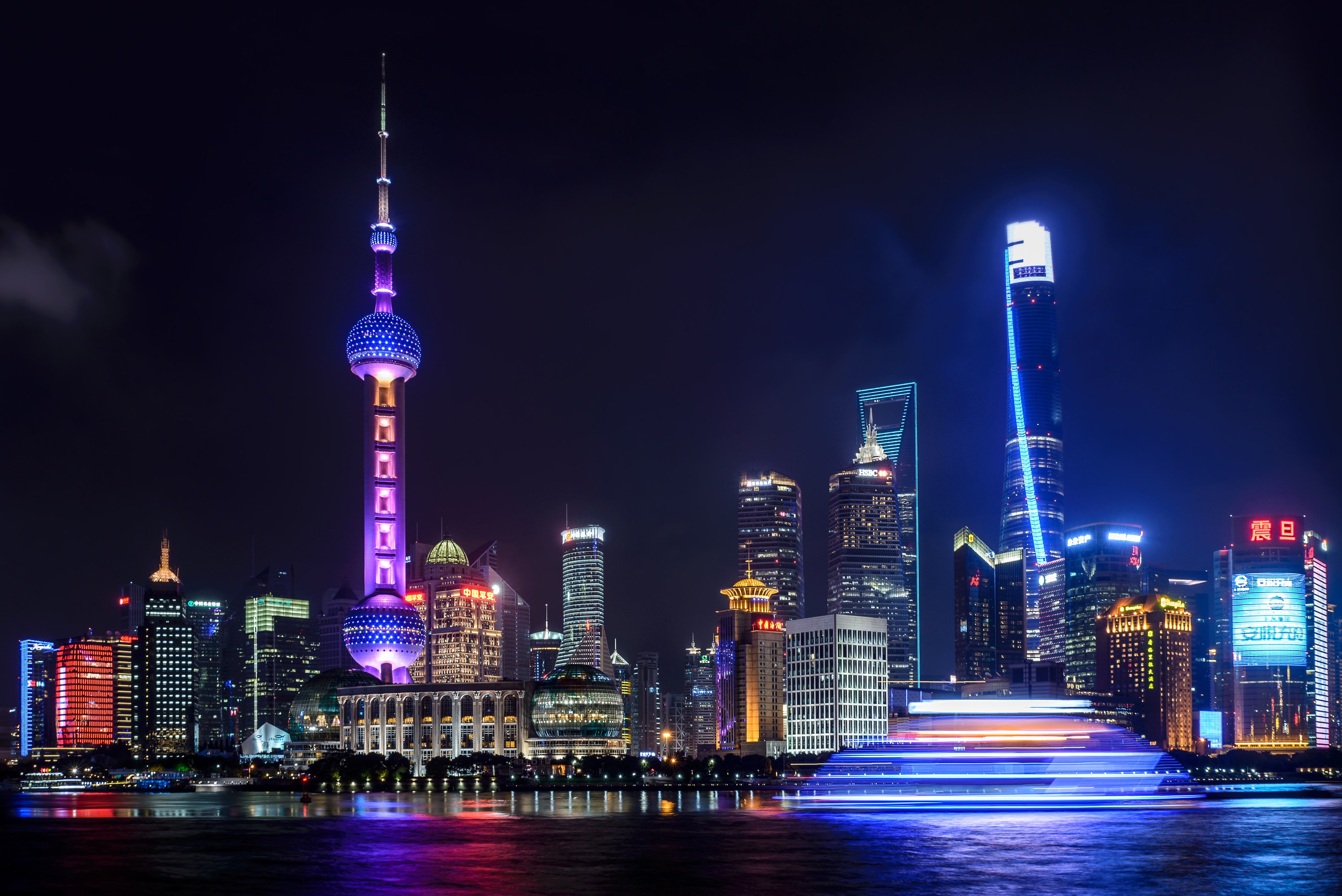 landscape-photo-of-night-city-745243 (1)