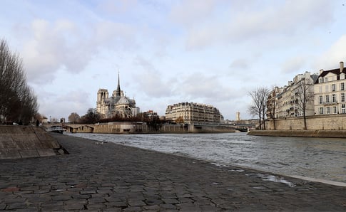 paris-4744828_1280