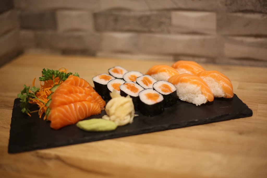 salmon-love-set