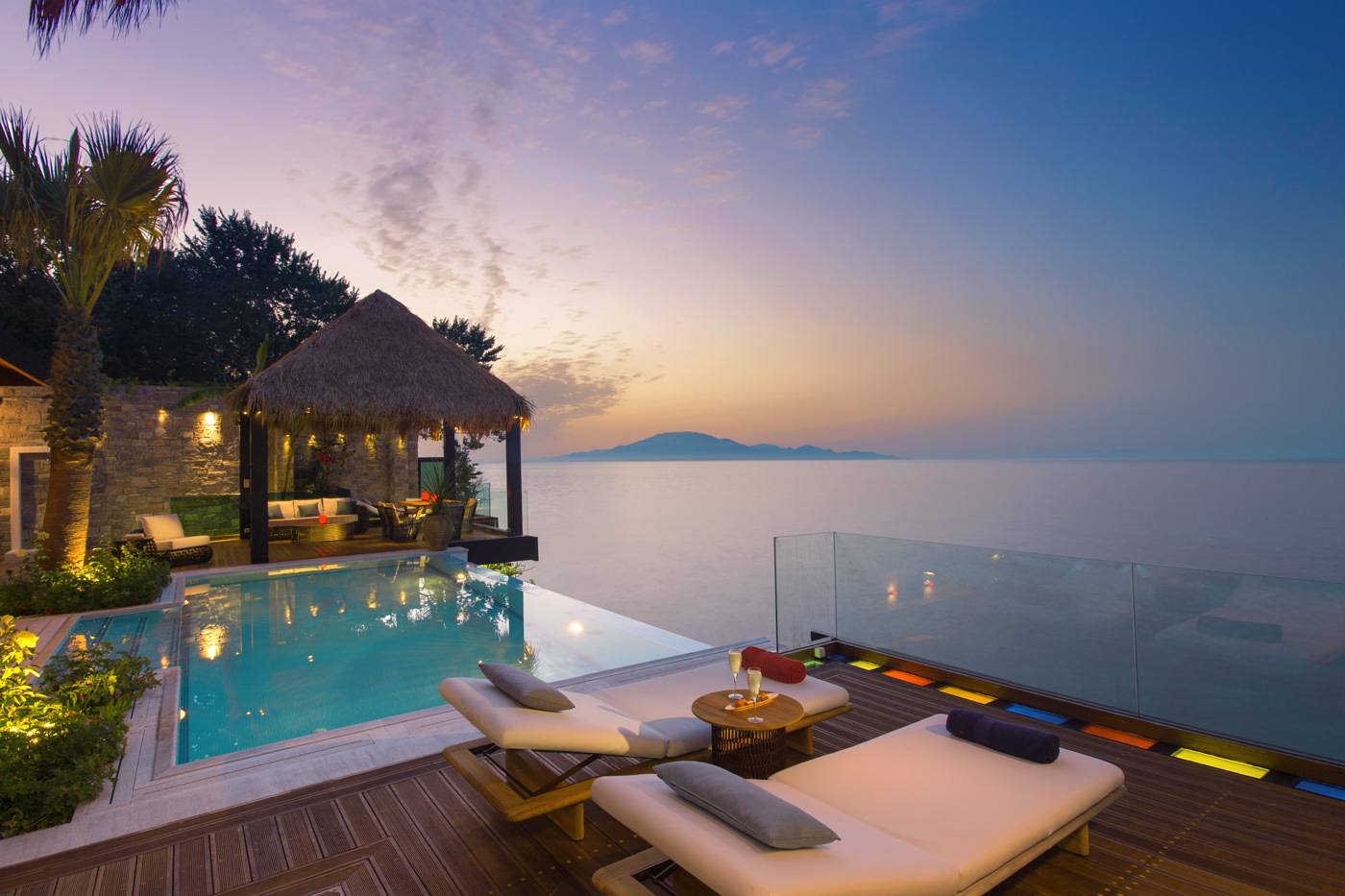 Best_Hotels_in_Europe_-_Readers_Travel_Awards_Conde_Nast_Traveller_1400px