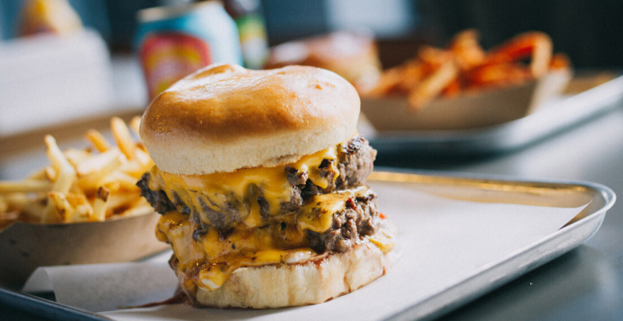 alt="burger"